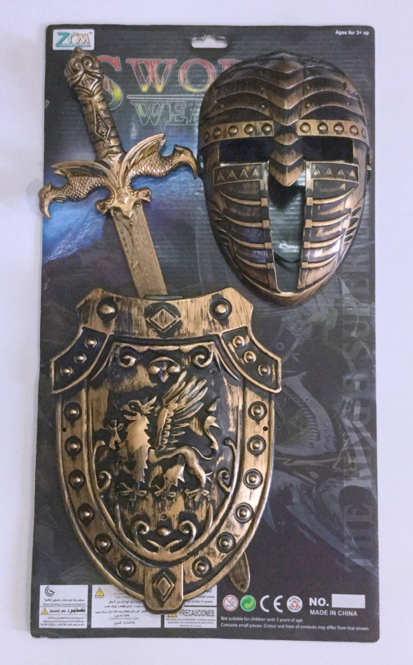 Medieval Warrior Playset with Shield, Sword and Mask, Bronze and Gold Finish, Ages 3+ ( Ref: 8526635106259)