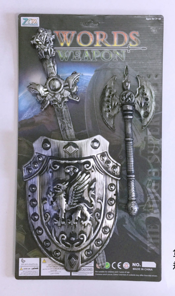 Words Weapon Medieval Fantasy Shield and Sword Toy Set, Ages 3+, Silver (Ref: 8526635106310)