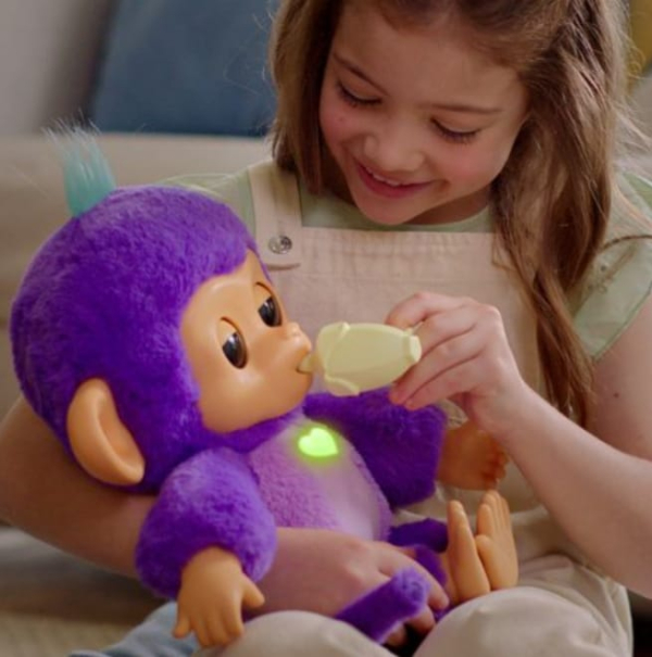 Fingerlings Care n Cuddle Monkey (Ref: 771171131915) - Image 5